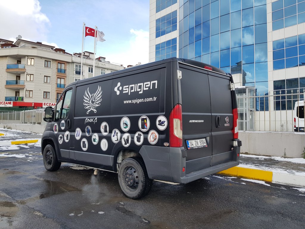 Mat Siyah Kaplama ve Dijital Baskı araç kaplama, renk değişimi, mat siyah kaplama, filo kaplama, araç renk değişimi, folyo kaplama